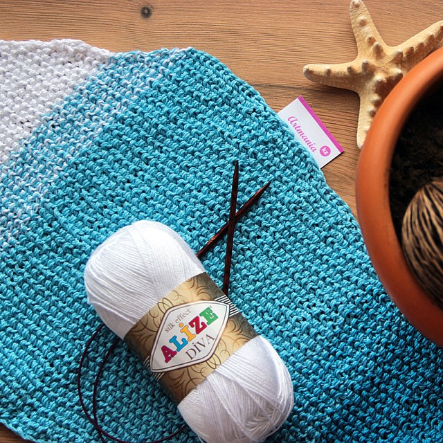 knitted piece from alize diva yarn